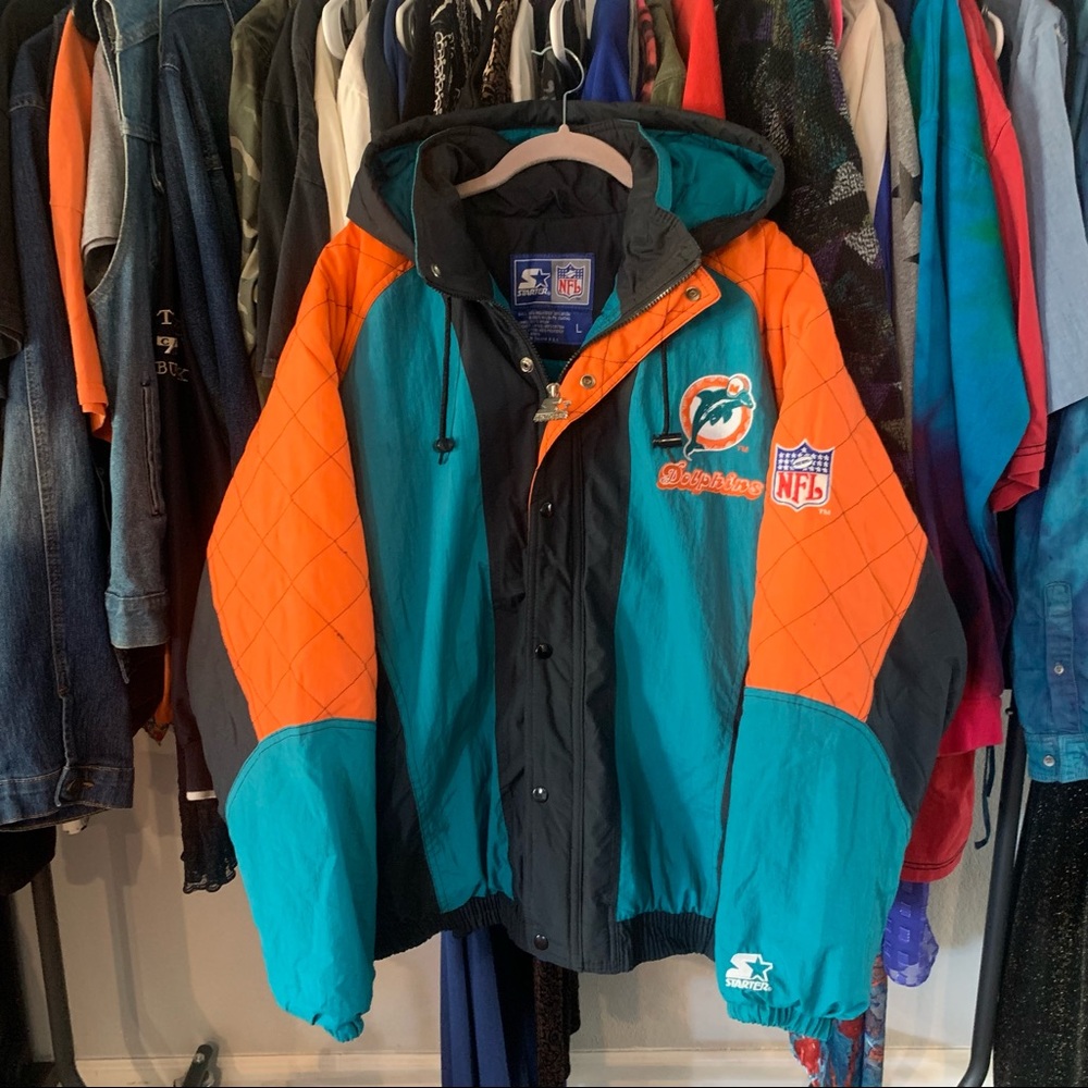 SOLD Vintage Dolphins Starter Puffer Jacket